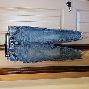 Maurices high rise jeans size 14W crop distressed ankles